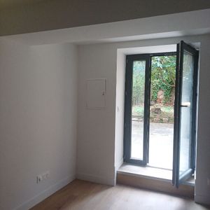 Location Appartement 1 pièce 24m² - Photo 3