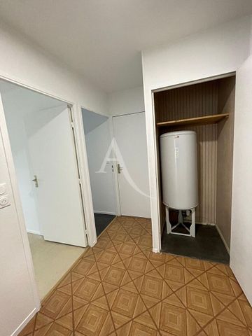 Location Appartement 2 pièces 56m² - Photo 3