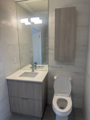 For Lease - 47 Mutual Street Unit# 2204, Toronto, Ontario - Photo 1