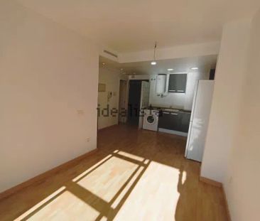 Alquiler de piso en Calle Urani - Photo 5