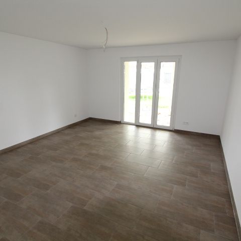 Per sofort zu vermieten 4.5 Zi.-Wohnung mit Balkon an sehr ruhiger Lage in Reinach - Photo 1