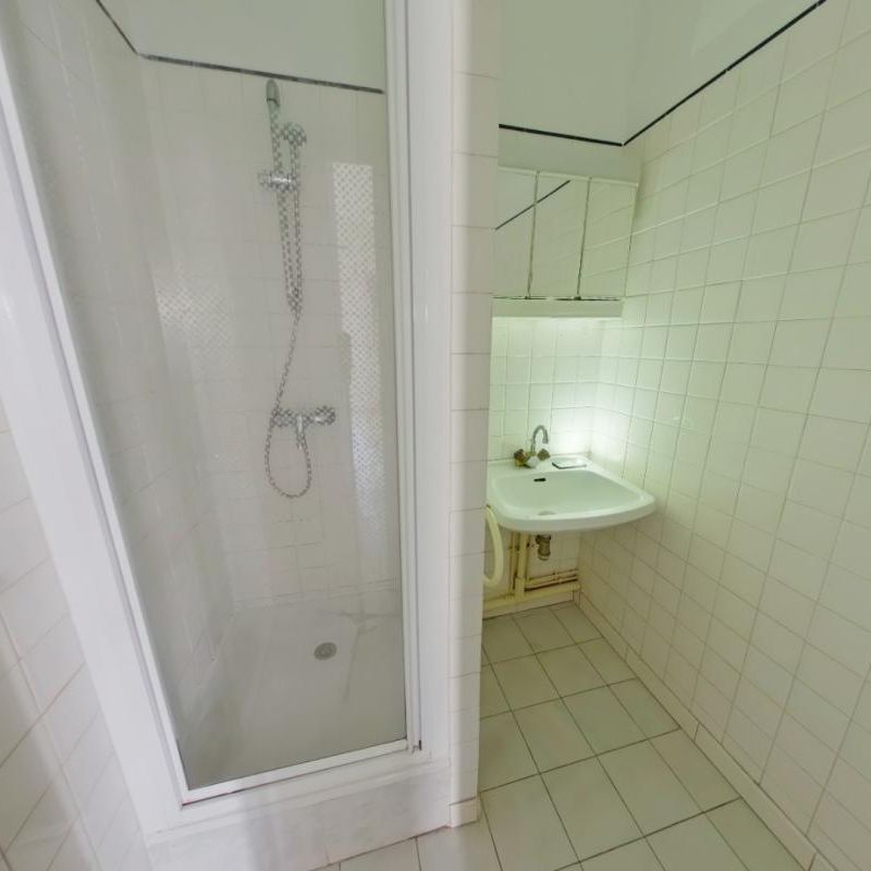 Location Appartement 2 pièces 45m² CHAUVIGNY 86300 - Photo 1