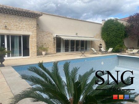 MAISON MEUBLEE AVEC JARDIN ET PISCINE + GARAGE + T2 INDEPENDANT - Photo 4