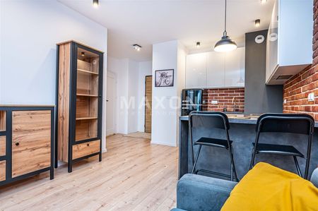 7 min metro duża loggia parking w cenie - Photo 3