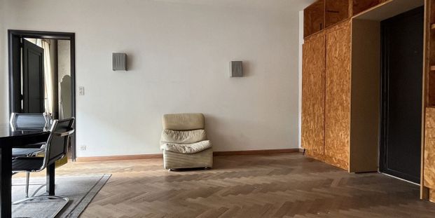 Appartement te huur in Antwerpen voor € 725 met 1 slaapkamer - Foto 1
