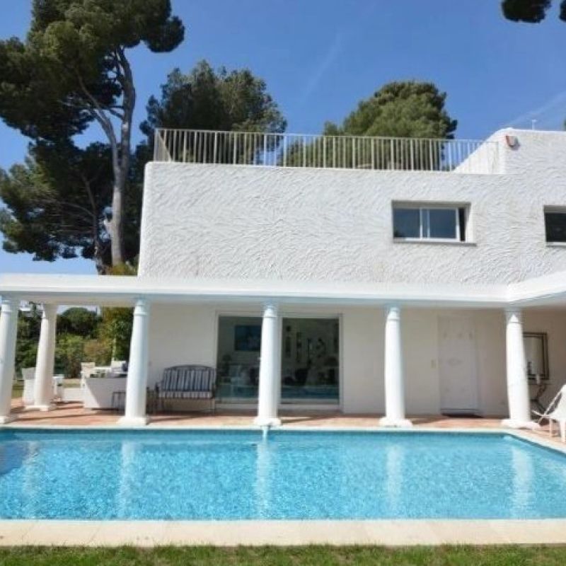 VILLA CALIFORNIENNE PRES DES PLAGES DE LA GAROUPE - Photo 1