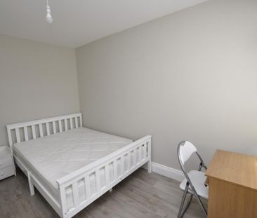 1 bedroom house of multiple occupation to rent - Photo 4