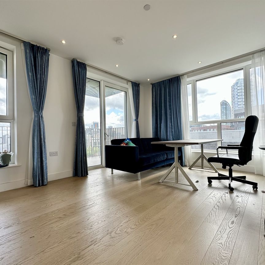 Escapade Place, - Photo 1