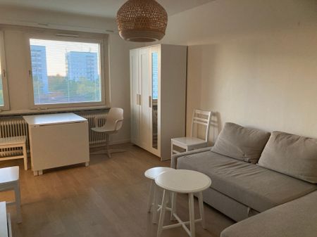 Fruängstorget, Hägersten - Photo 3