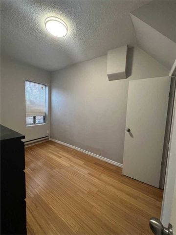 For Lease - 678 Bathurst Street Unit# 2, Toronto, Ontario - Photo 4