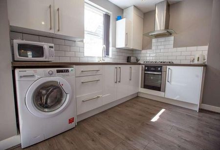 Aigburth Road, L17 - Photo 4