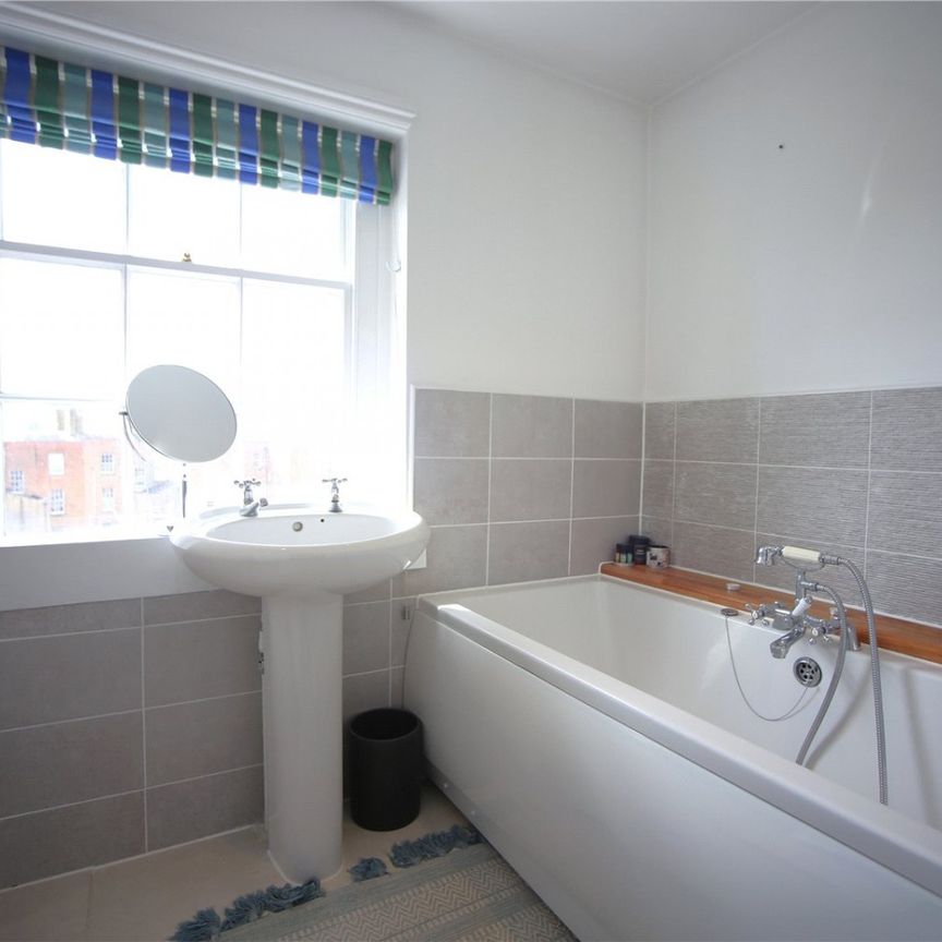 Lansdown Crescent, - Photo 1