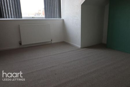 4 bedroom terraced house to rent - Photo 4