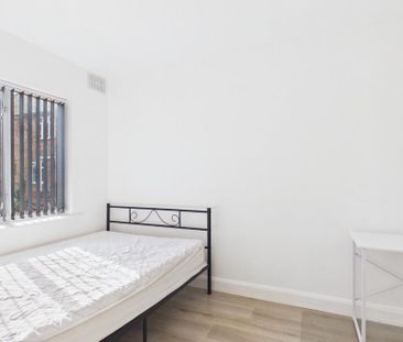 2 bedroom maisonette to rent - Photo 2