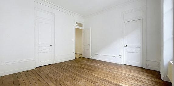 Lyon 6ème : Emplacement privilégié T3 en étage élevé avec cuisine aménagée - Photo 2