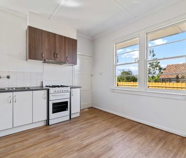 THE PRICE IS RIGHT! - Photo 4