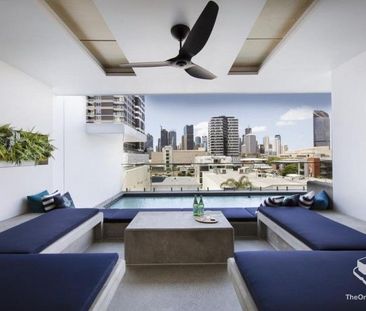 Luxury Apartment with Lifestyle-Plus Features â Walk to Everythin... - Photo 5