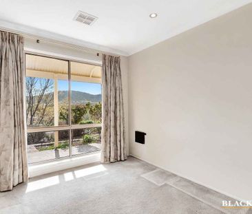 Elevated home in a convenient location - Photo 4