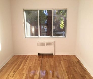 1 CH - 1 SDB - Montréal - $1,350 /mo - Photo 1