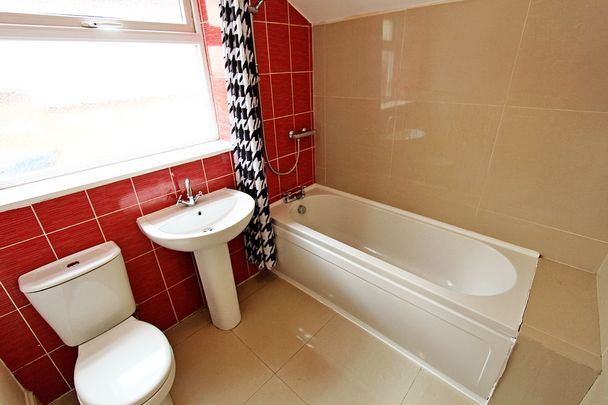 105 Rendell Street - Photo 1