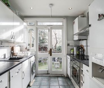 Southborough Road – Room 3 - Photo 1