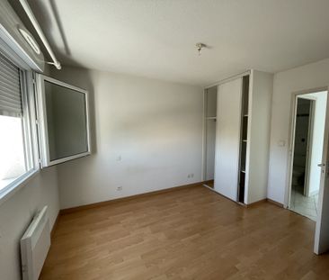 Location Appartement 2 pièces 33m² ONET LE CHATEAU 12850 - Photo 1