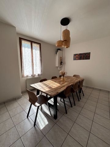 Maison 4 pièces de standing meublé - GIVRY - Photo 3