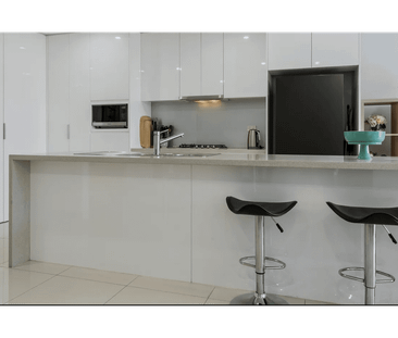 Modern 2 Bedroom Apartment for rent at Sefton !!!!!!! - Photo 2