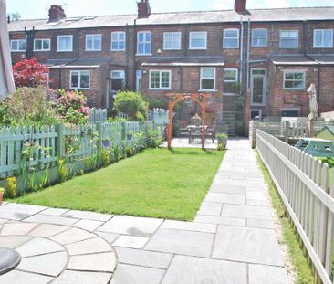 2 bedroom terraced house to rent - Photo 3