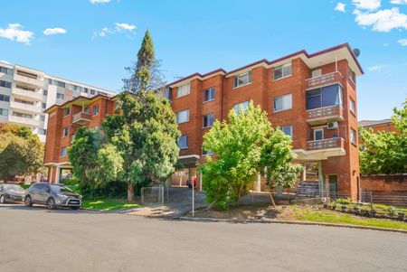 Located on the 2nd Floor - Photo 2