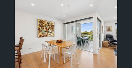 Town Centre Living - Photo 3