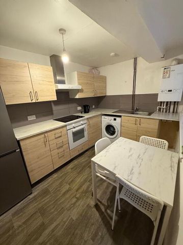 6 Edinburgh Street, Belfast, BT9 7DS - Photo 5