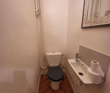 Location Appartement 2 pièces 46m² BEAUVAIS 60000 - Photo 4