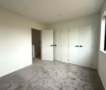33 Parehua Street, Mount Wellington - Photo 6