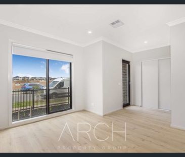 PICK OF THE LOT! - Photo 3