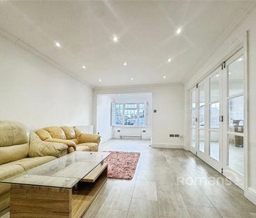 3 bedroom terraced house to rent - Photo 3