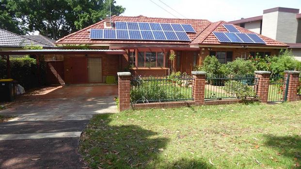 Castlecrag - Photo 1