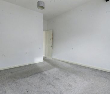 3 bedroom end of terrace house to rent - Photo 6