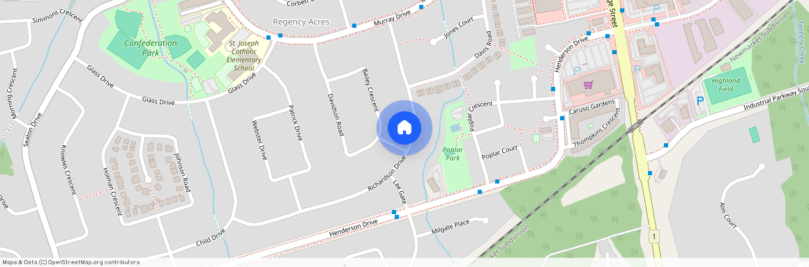 44 Richardson Drive, Aurora