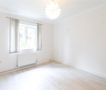 3 bedroom end of terrace house to rent - Photo 6