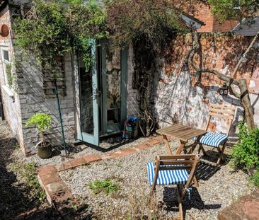 Room in a Shared House, Station Road, B14 - Photo 2