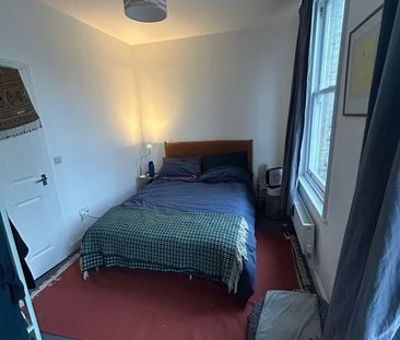 1 Bed Flat, Hackney, E9 - Photo 3