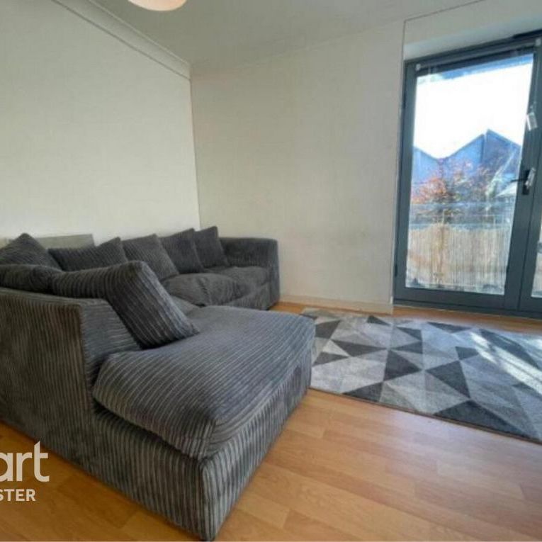 3 bedroom apartment to rent - Photo 1