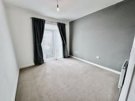 Plantation Close, Doncaster, Bentley - Photo 5