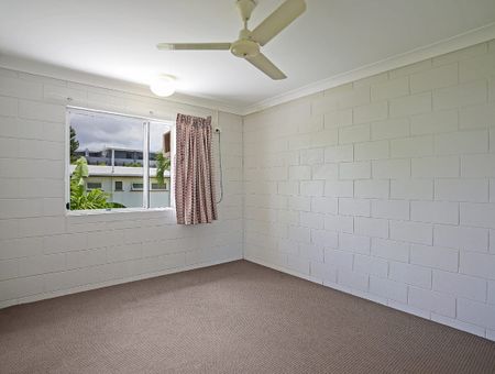 NEAT AND TIDY 2 BEDROOM TOWNHOUSE IN PIMLICO! - Photo 4