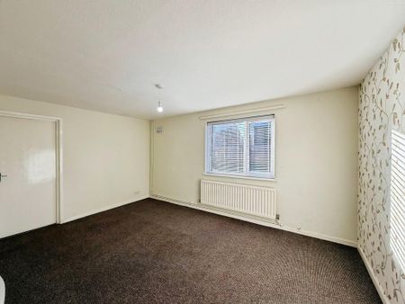 3 bedroom end of terrace house to rent - Photo 5