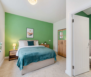 Newly Refurbished 7-Bed House Share In L13! Room 3 (Double) - Photo 5