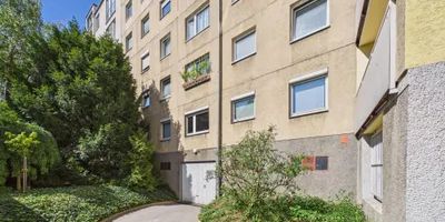 ERSTBEZUG 60m2 nach GENERALSANIERUNG | Ruhige Innenhoflage mit Loggia & Homeoffice - Foto 3