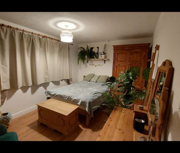 2 Bed Flat, Fulton Road, S6 - Photo 3