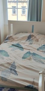 Room in a Shared House, Park Street, BS1 - Photo 3